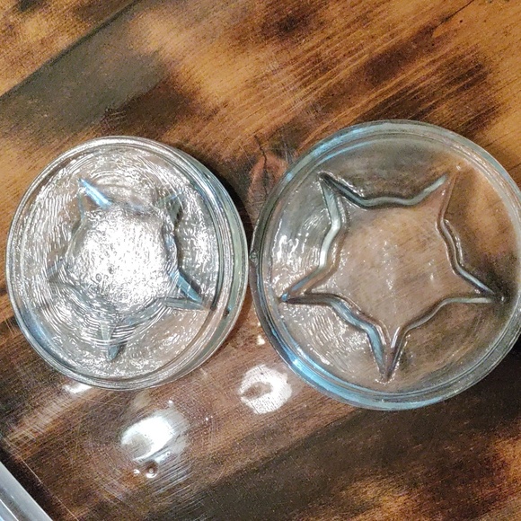 Glass trivit and two glass star coasters. All NEW. Trivit has tag. - Picture 2 of 5